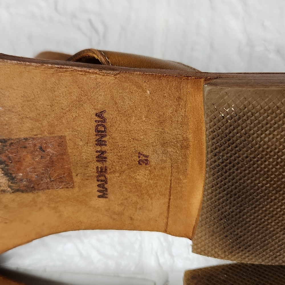 Free People Cognac Leather Toe-Loop Sandals - Picture 6 of 8